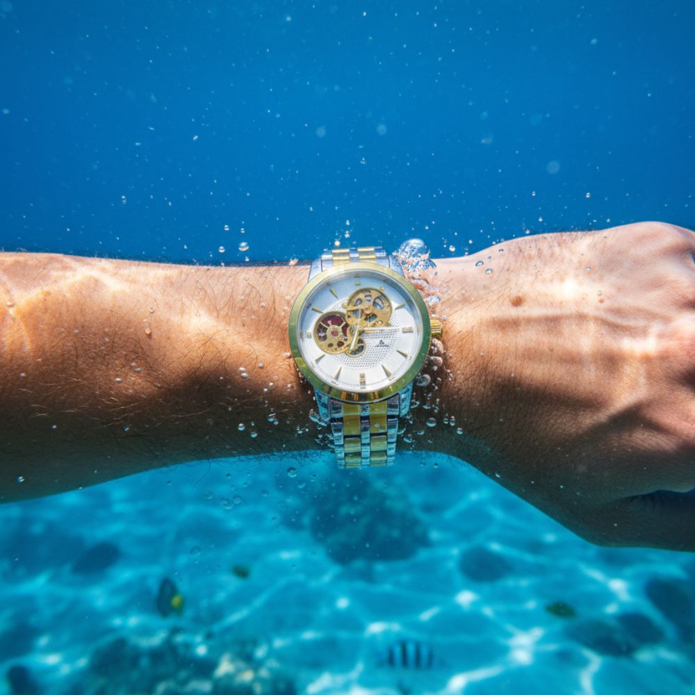 waterproof fitronwatch